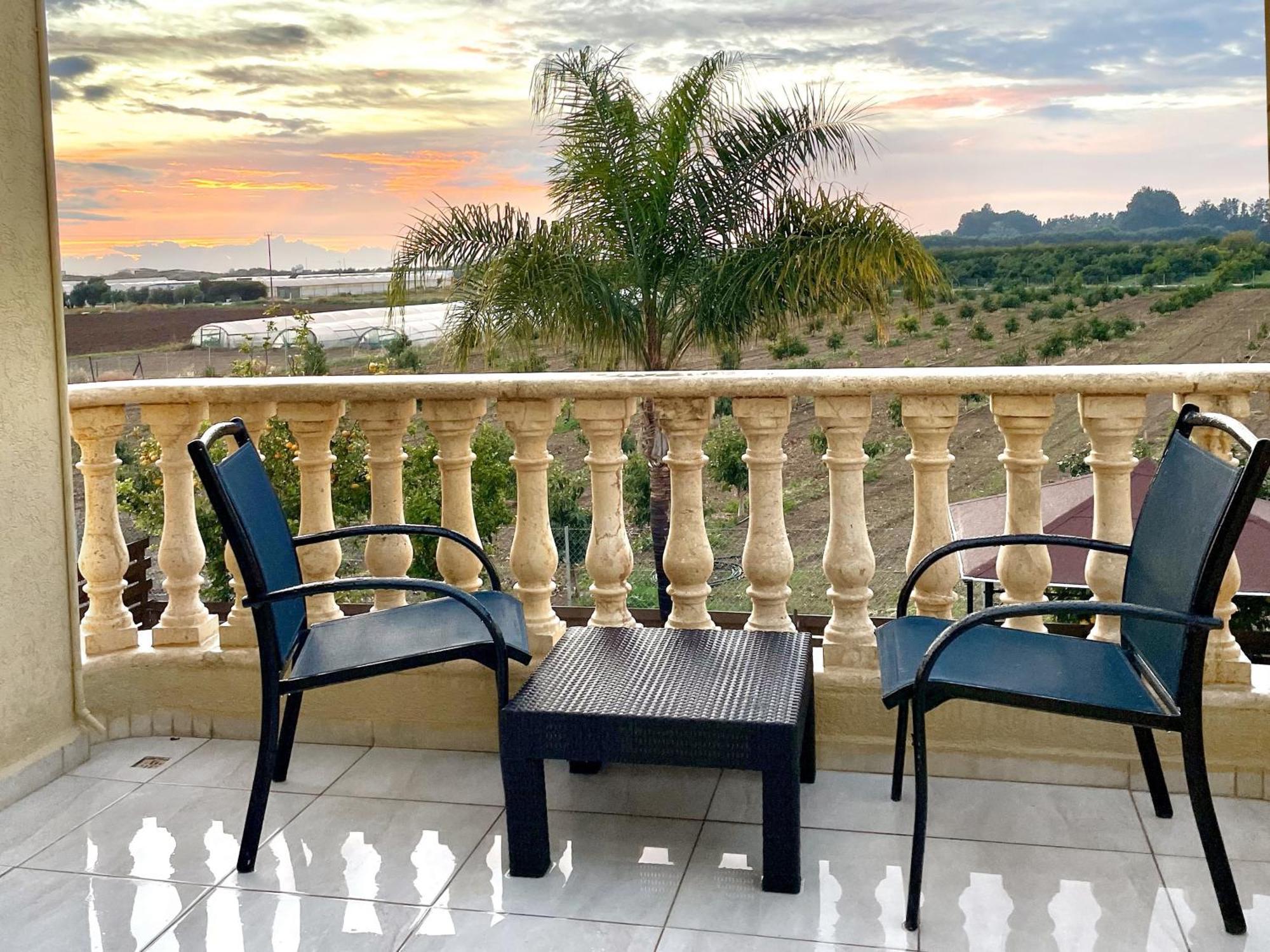 Zenberry House Apartment Mandria  Luaran gambar